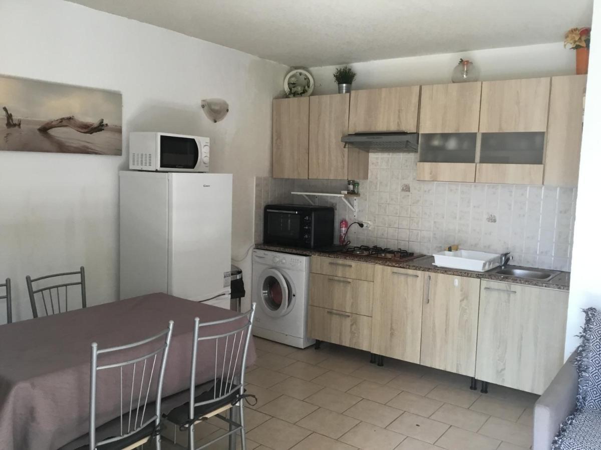 Appartements F2 Tiuccia Ngoại thất bức ảnh